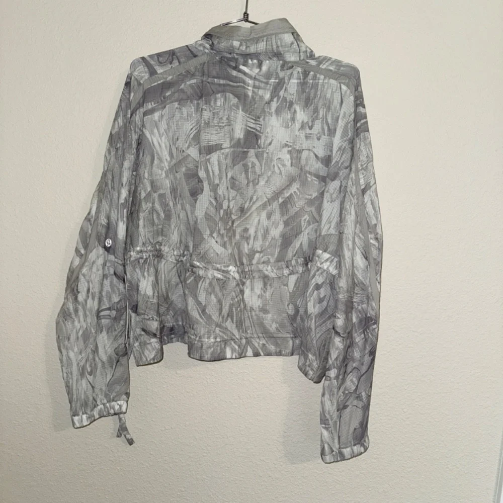 lightweight woven side snap anorak - Picture 6 of 7